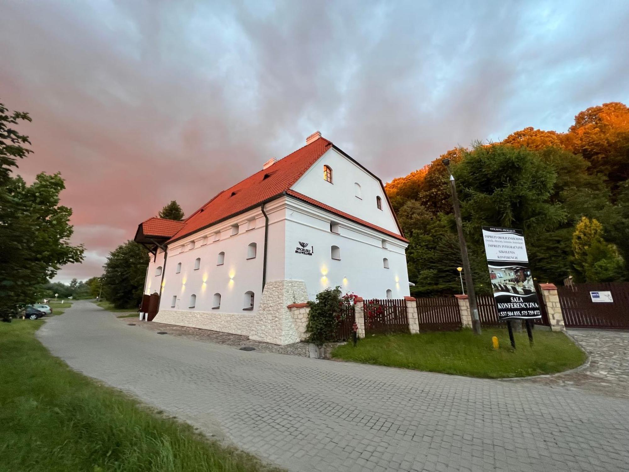 Hotel Spichlerz Pierwszy Spa & Wellness Kazimierz Dolny Exterior foto